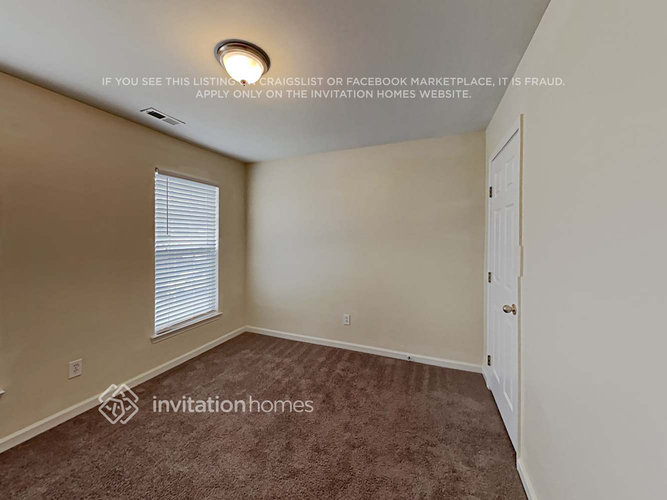 Building Photo - 2019 Southridge Dr