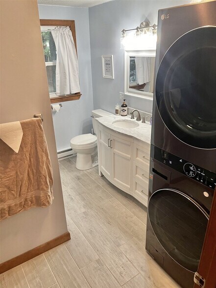 Building Photo - 11 Headwall Dr