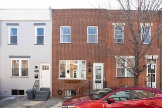 Building Photo - 1028 Daly St