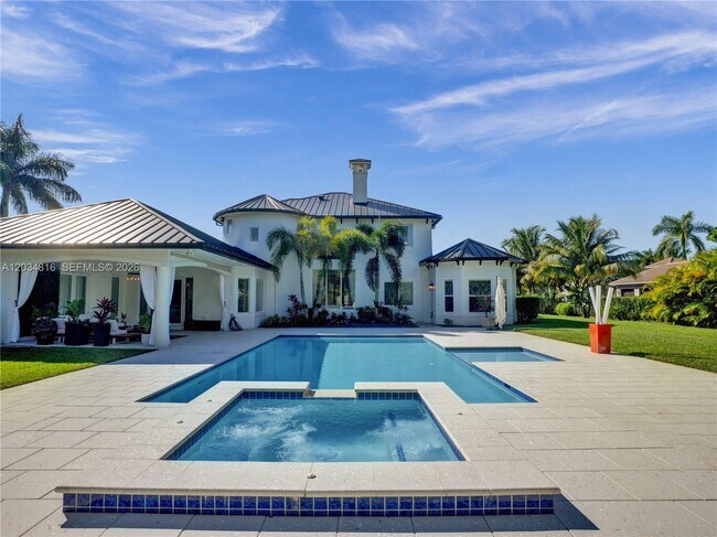 Building Photo - 14321 Jockey Cir
