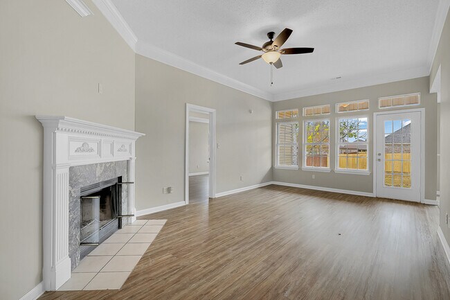 Building Photo - 2426 Quail Ridge Ln SW