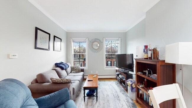 Building Photo - 143 W Canton St