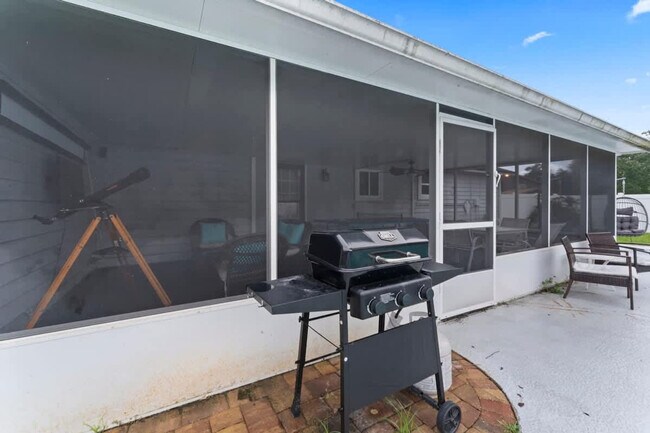 Building Photo - 4791 Lackawanna Ln