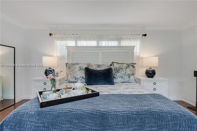 Building Photo - 4830 San Amaro Dr
