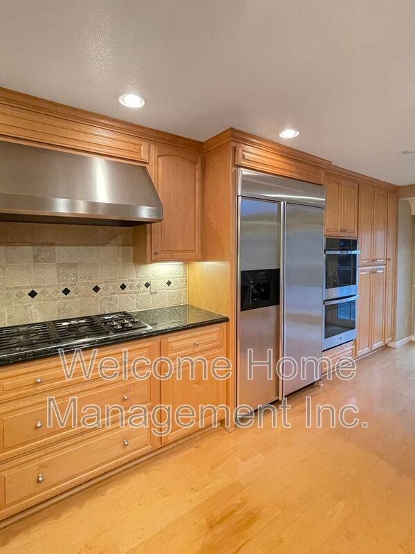 Building Photo - 4310 Canyon Crest Rd W