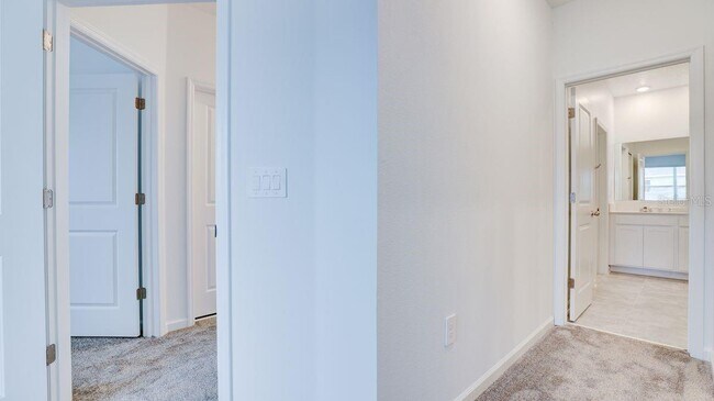 Building Photo - 232 Nine Iron Dr