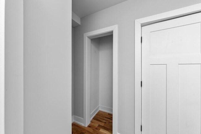 Building Photo - 1 bedroom in Chicago IL 60614