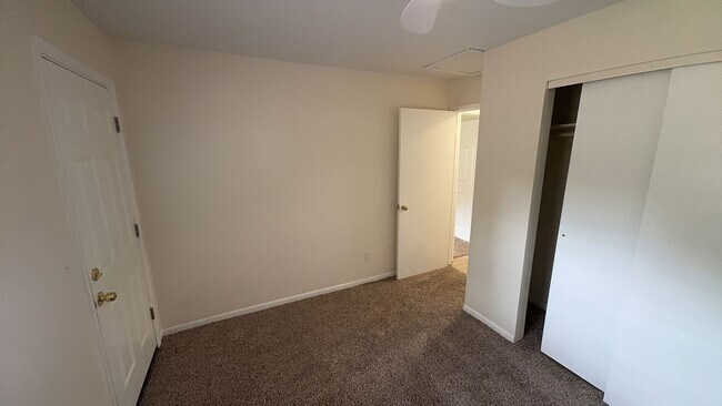 Building Photo - 4734 20th St
