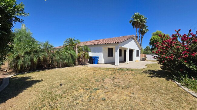 Building Photo - 10726 W Citrus Grove Way