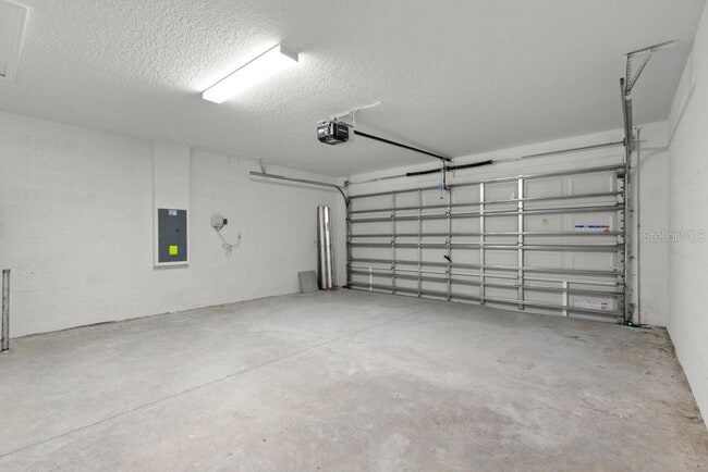 Building Photo - 7110 Amelia Cove Ct