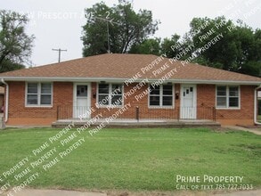 Building Photo - 412 W Prescott Ave