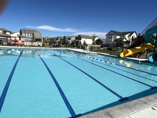 Building Photo - 3002 Comet St