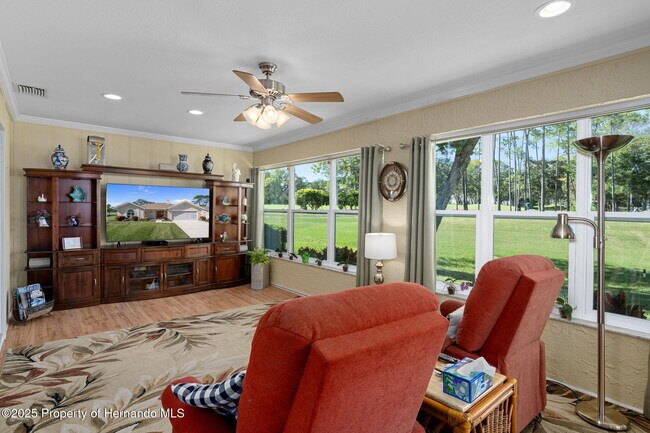 Building Photo - 7167 Crown Oaks Dr