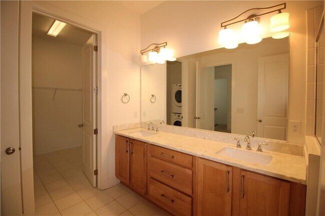 Building Photo - 6722 Cadence Blvd