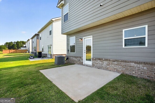 Building Photo - 11920 Aukerman Wy