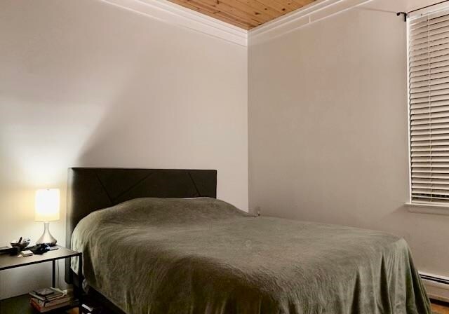 Building Photo - 228 1st St