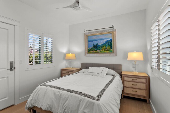 Building Photo - Newly-Built, Fully-Furnished ADU in Corona...