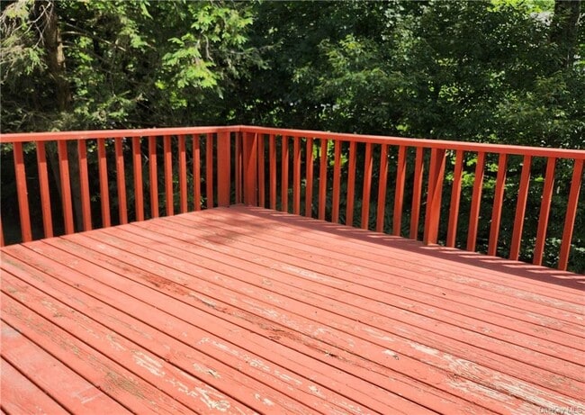 Building Photo - 2 Elmhurst Ave