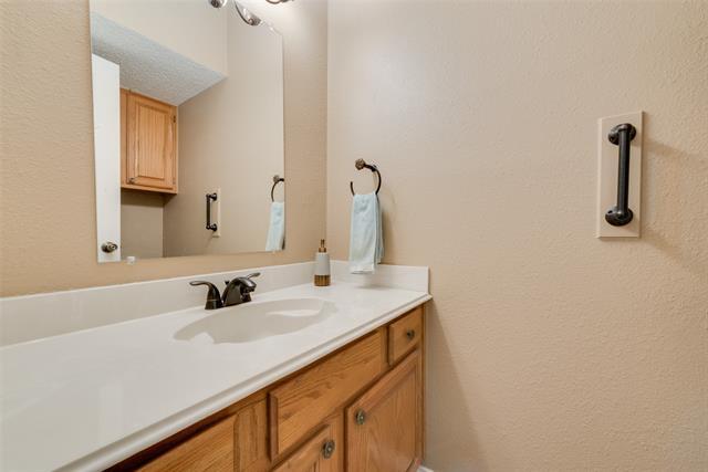 Building Photo - 209 Cimarron Trail