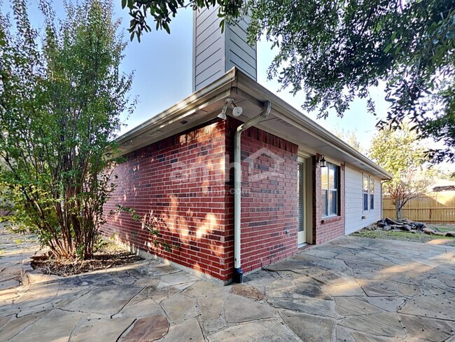 Building Photo - 11600 Turkey Creek Dr