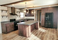 Building Photo - 338 Saddle Dr