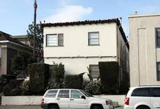 Building Photo - STR-1066-5TH AVENUE