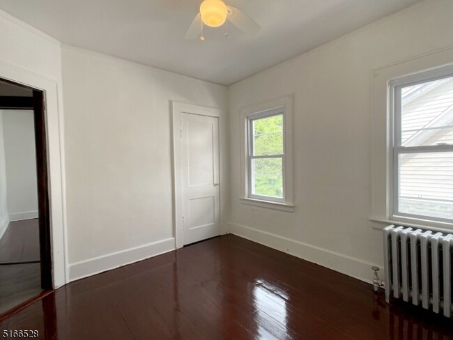 Building Photo - 26 Elmwood Ave