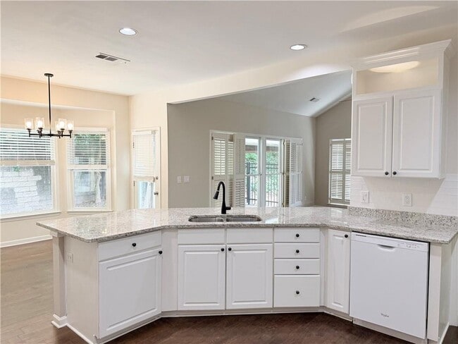 Building Photo - 4041 Vinings Mill Ct