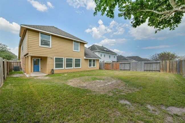 Building Photo - 1217 Quarterhorse Dr