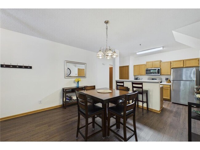 Building Photo - 8434 Kimball Dr