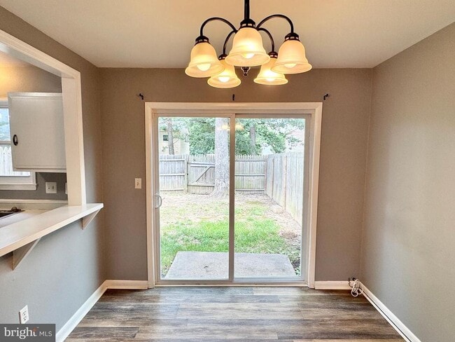 Building Photo - 814 Sledgehammer Dr