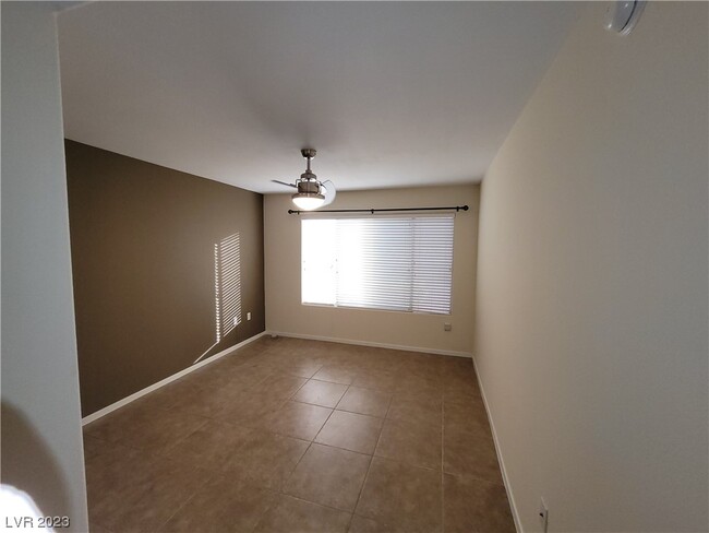 Building Photo - 5710 Tropicana Ave