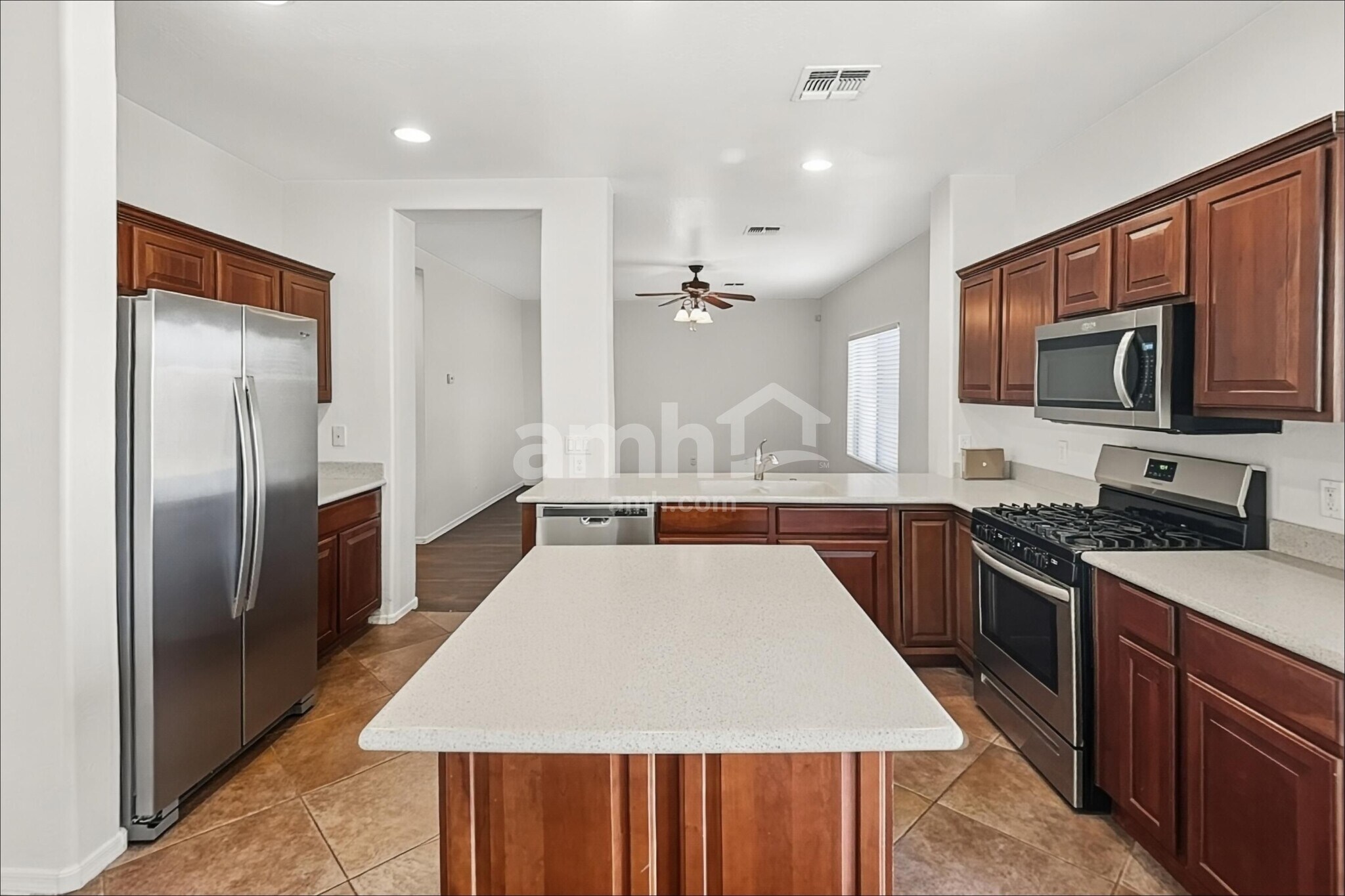 Building Photo - 16600 N 176th Ln
