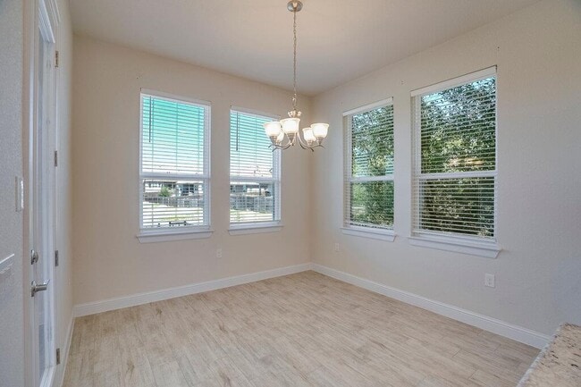 Building Photo - 8600 Texhoma Cv