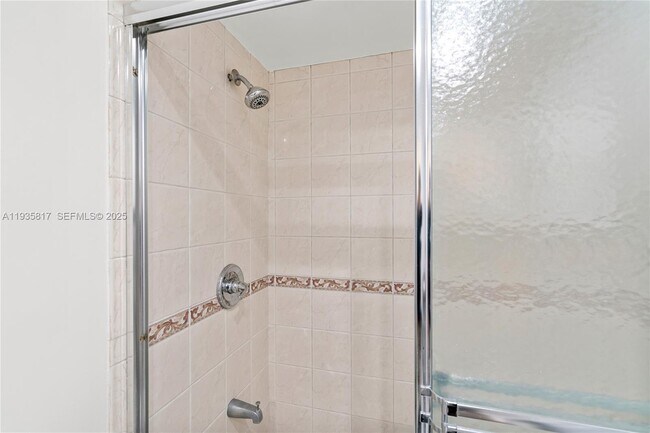 Building Photo - 13611 SW 77th St