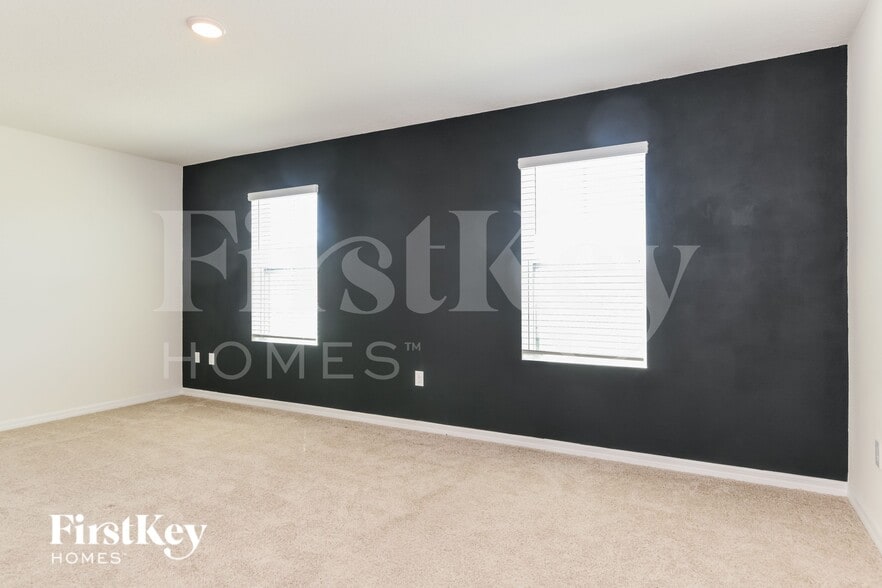 Building Photo - 3345 Wellborn Dr