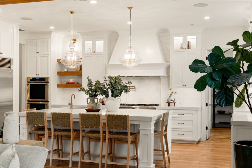 Building Photo - 1620 Winchester Way