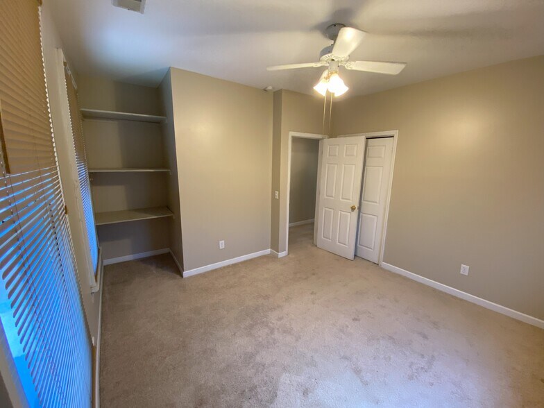 Bedroom 1 Unit B - 2113 Gadsden St