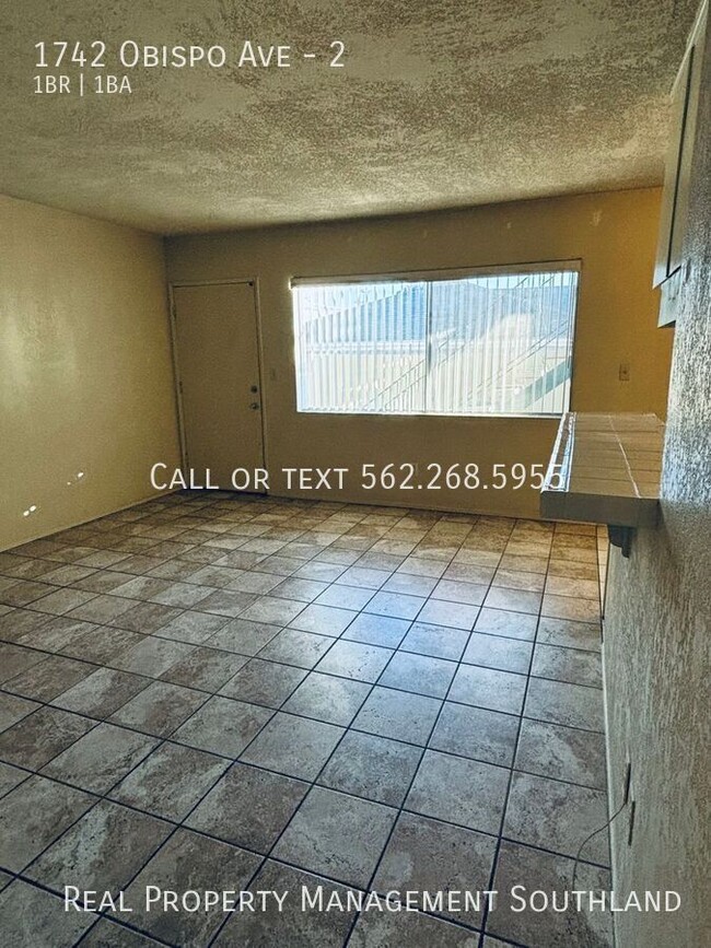 Building Photo - 1742 Obispo Ave