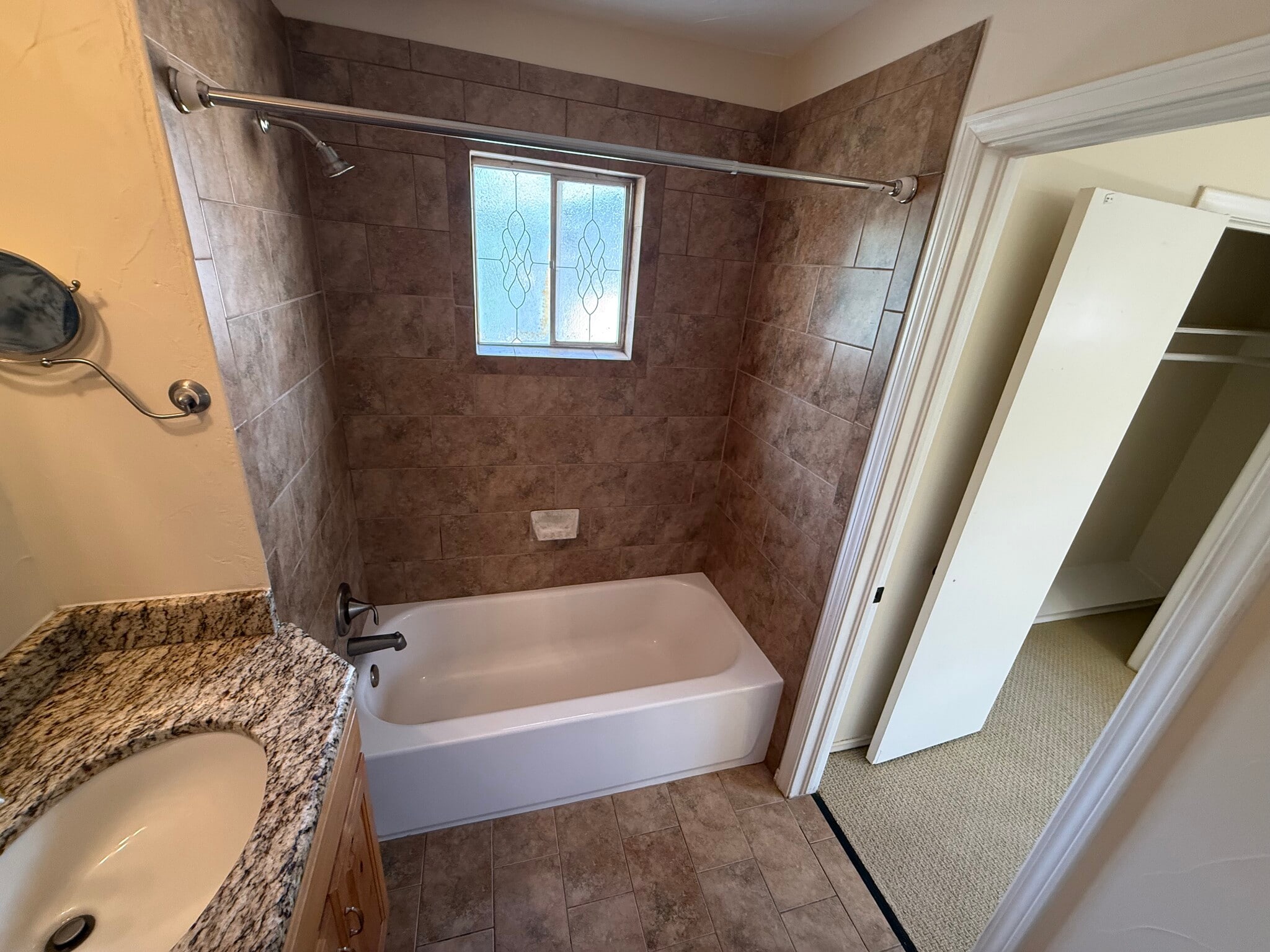 Building Photo - 8620 Baltimore Dr