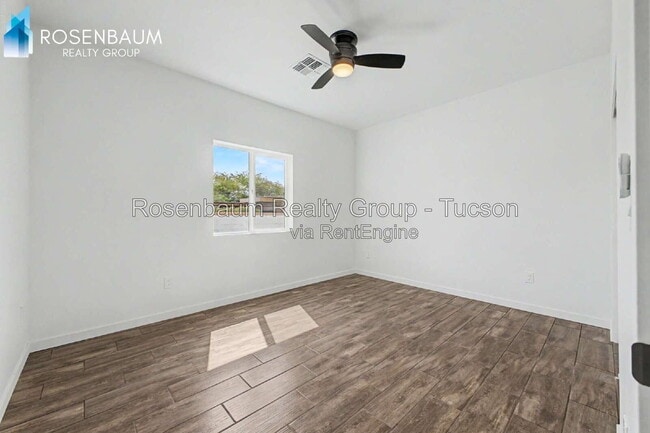 Building Photo - 2956 N Richey Blvd