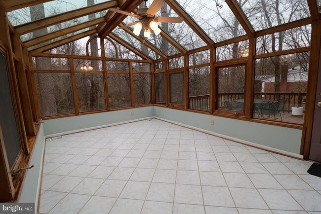 Building Photo - 11312 Myrtle Ln