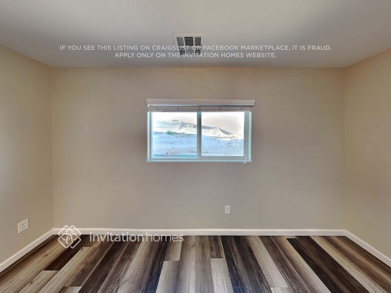 Building Photo - 8776 Candelabra Ct