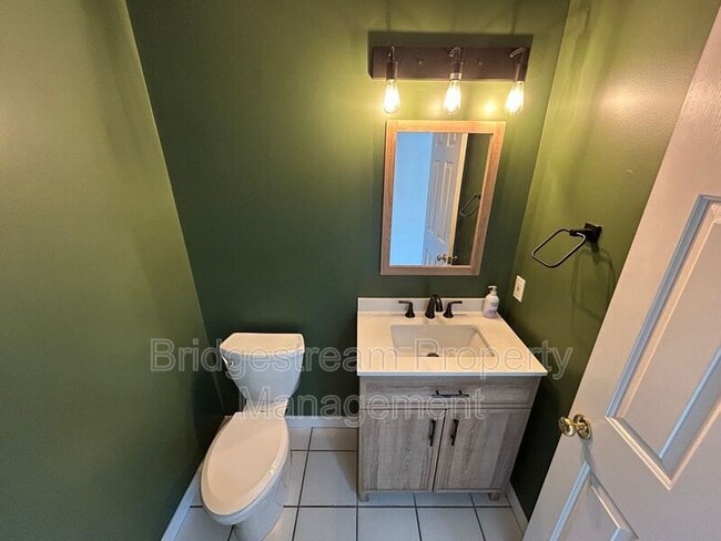 Building Photo - 4448 Forest Ridge Blvd