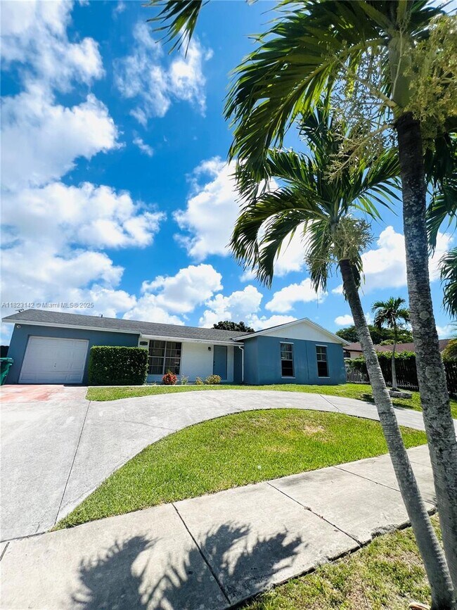 Primary Photo - 13065 SW 263rd Terrace