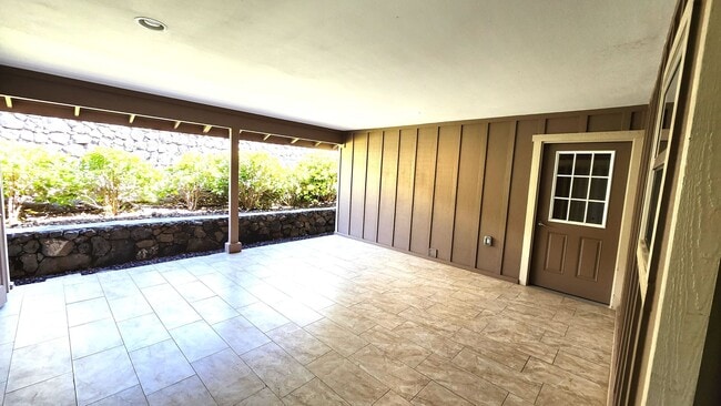 Building Photo - Waikoloa Village - Beautiful and Custom Home