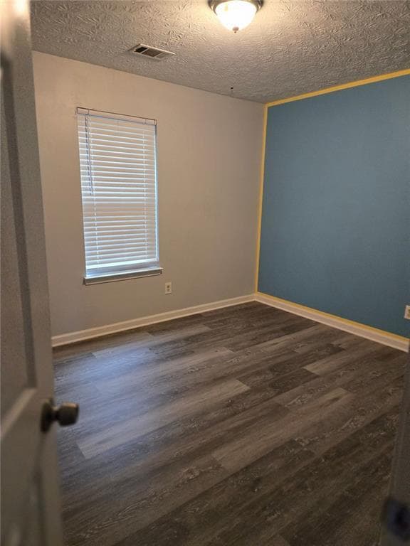 Building Photo - 830 Melrose Park Pl NW