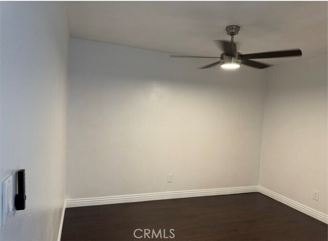 Building Photo - 847 W Gage Ave