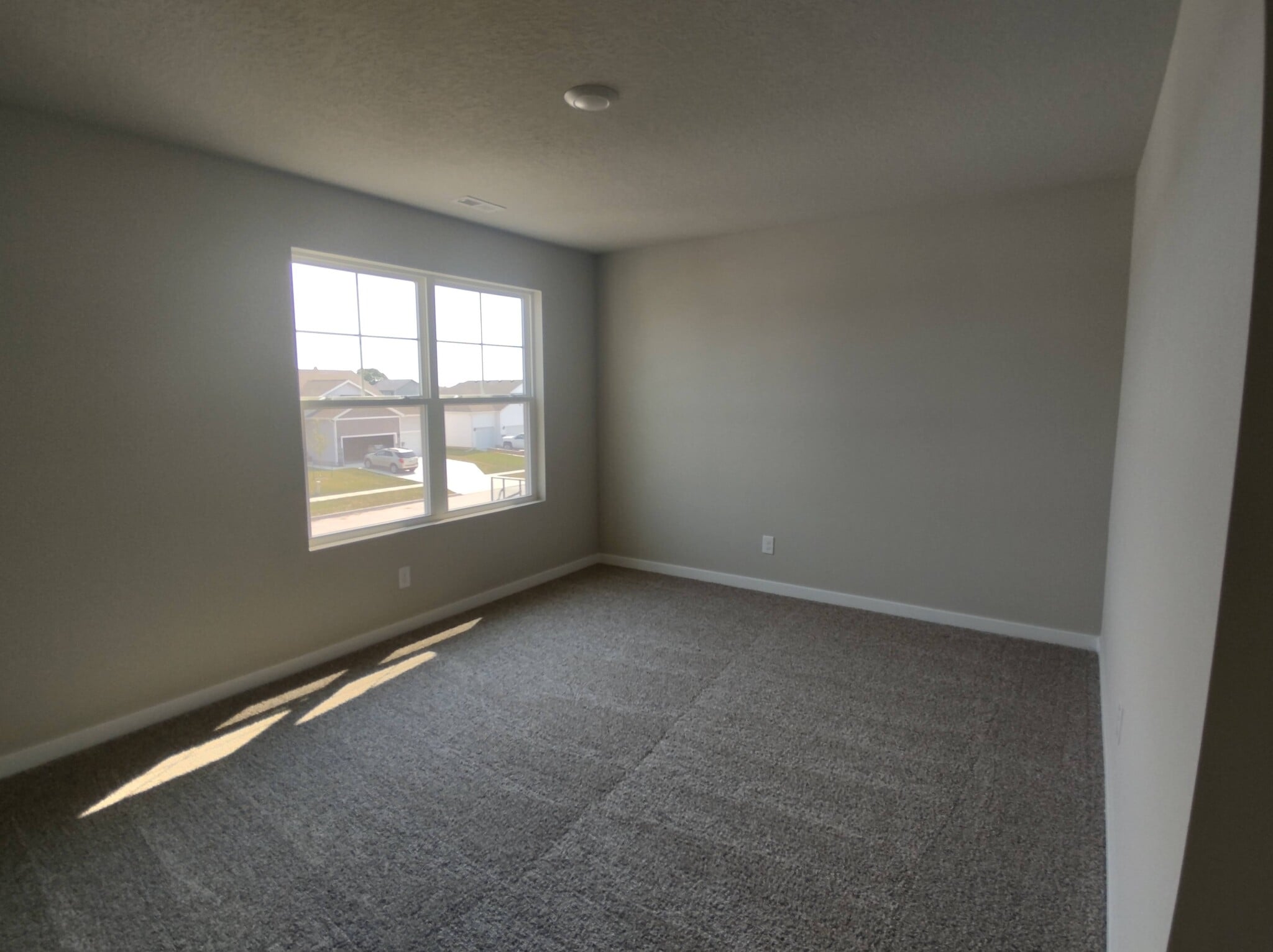 Building Photo - 1104 Joshua Dr SE