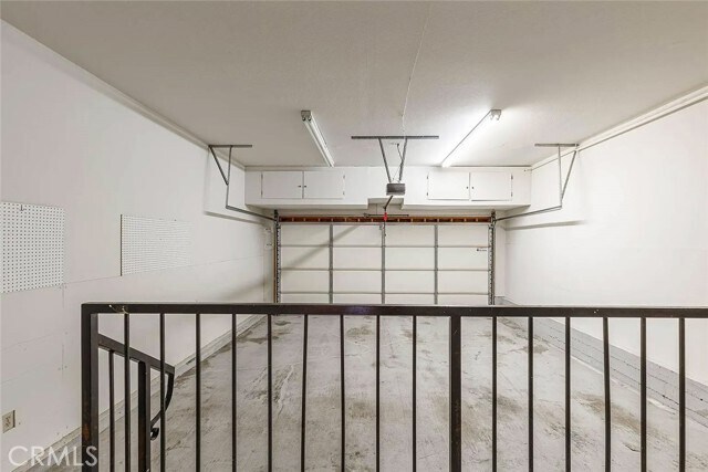 Building Photo - 1403 W Santa Cruz St